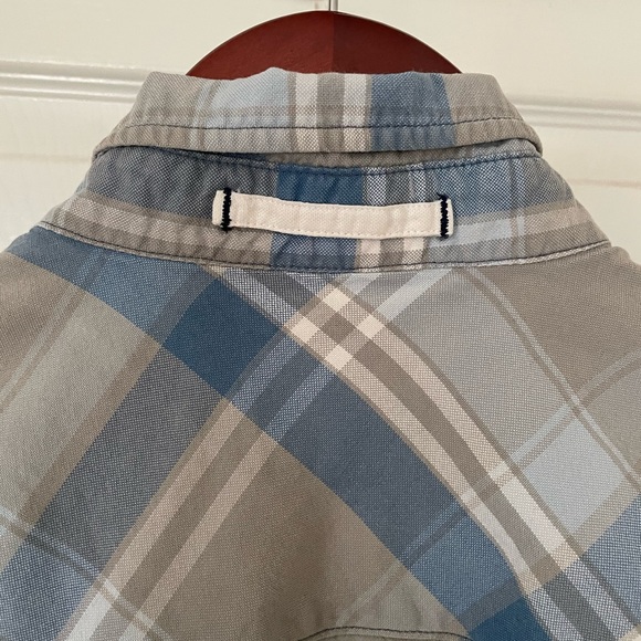 Levi’s western style button down shirt - Picture 5 of 6